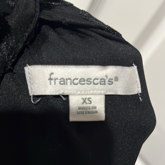 FRANCESCAS BLACK VELVET HALTER NECK DRESS - Picture 10 of 10